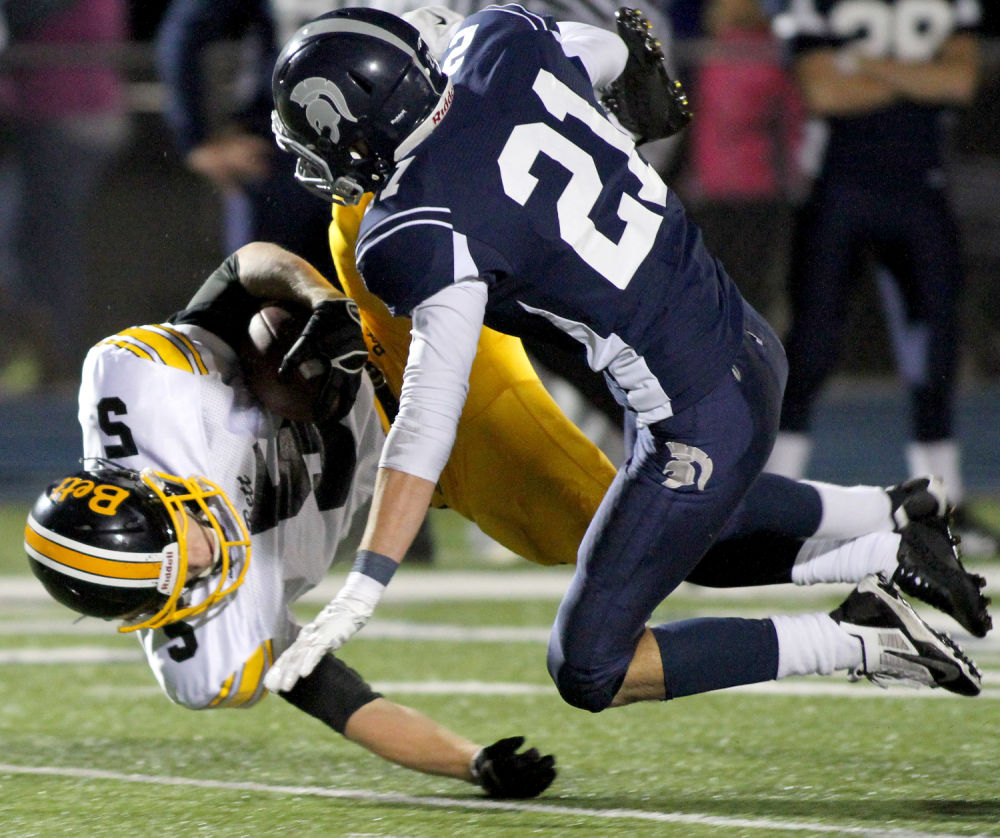 091214-bett-fball16